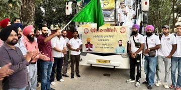  मीत हेयर द्वारा 115 नौजवान एडवेंचर और ट्रेकिंग कैंप के लिए मनाली रवाना