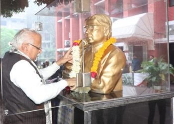 मुख्यमंत्री मनोहर लाल ने जगदीश चंद्र बोस को उनकी जयंती पर श्रद्धांजलि अर्पित की