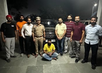पंजाब पुलिस ने 40 किलोमीटर तक पीछा करने के उपरांत दो नशा तस्करों को किया गिरफ़्तार; 2 किलो हेरोइन बरामद