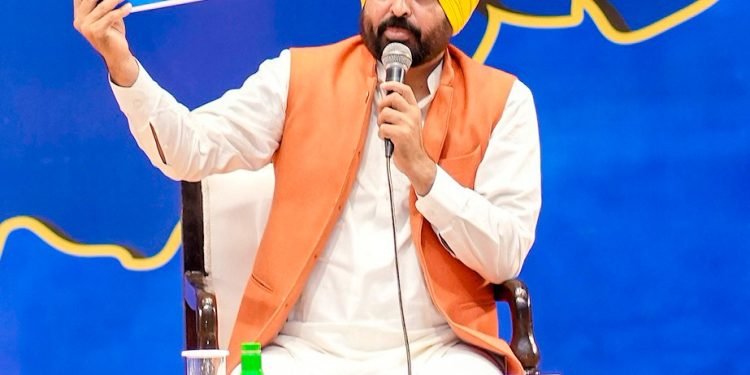 यदि लोगों ने आपको हरा दिया इसका मतलब यह नहीं कि पंजाब के विरुद्ध पहले किये सभी गुनाह माफ हो गए – मुख्यमंत्री द्वारा विरोधियों की सख़्त आलोचना