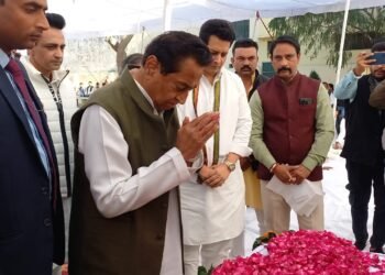 Kamal Nath Reached Saharanpur Pay Tribute