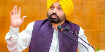 भगत सिंह, राजगुरू, सुखदेव और लाला लाजपत राय हमारे नायक है, उनको ‘रद्द हुई झांकियों वाली श्रेणी’ के साथ नहीं जोड़ा जा सकता- मुख्यमंत्री