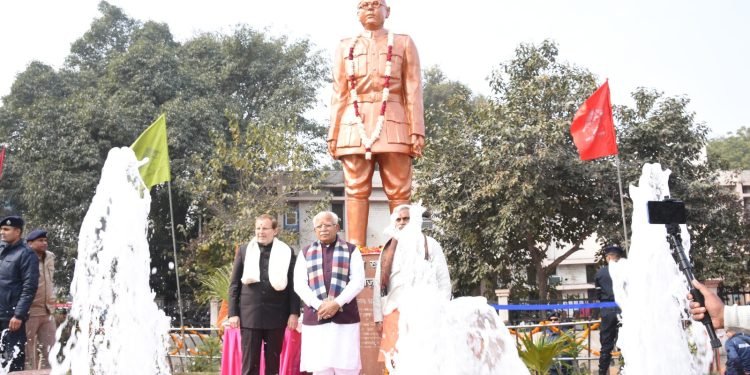 नेता जी सामान्य नाम नहीं, बल्कि देश की आजादी की पूरी कहानी है, युवाओं को उनके जीवन से देश सेवा की लेनी चाहिए प्रेरणा- मुख्यमंत्री