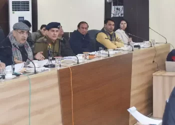 श्री मूलचंद शर्मा ने जिला लोक सम्पर्क एवं कष्ट निवारण समिति की बैठक में 14 में से 11 शिकायतों का मौके पर किया समाधान