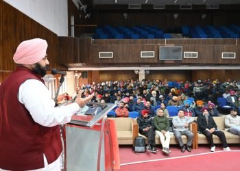 विद्यार्थियों के सीखने के स्तर को निखारने की ओर ध्यान दें अध्यापक: हरजोत सिंह बैंस  