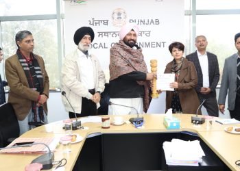 स्थानीय निकाय मंत्री बलकार सिंह ने सिटी ब्यूटी मुकाबले के विजेताओं को किया सम्मानित  