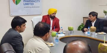 मुख्यमंत्री ने प्रदेश में बड़ी फार्मास्युटिकल सिटी स्थापित करने की कवायद शुरू की