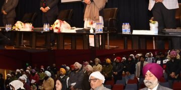 पंजाब में इस वर्ष फ़सली अवशेष जलाने की घटनाओं में लाई जायेगी 50 फ़ीसद कमी : गुरमीत सिंह खुड्डियां