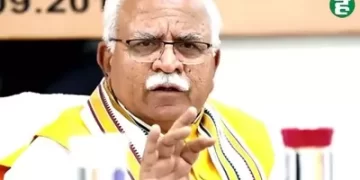 मुख्यमंत्री मनोहर लाल ने भिवानी के नायब तहसीलदार और पटवारी को तुरंत प्रभाव से किया निलंबित