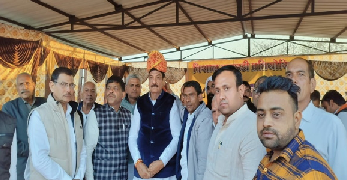 चौधरी रणजीत सिंह ने नारनौल में ली जिला लोक संपर्क एवं कष्ट निवारण समिति की मासिक बैठक