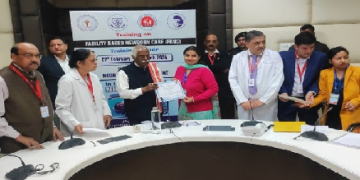 डॉक्टर्स समर्पण भाव से करें मरीजों की सेवा – बंडारू दत्तात्रेय