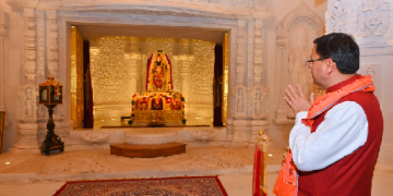 धामी सरकार ने अयोध्या में रामलला के दर्शन किए