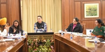 मल्टी स्किल डिवैल्पमैंट सैंटरों के सही प्रयोग से नौजवानों के लिए रोजग़ार के नये रास्ते खोले जाएँ: अमन अरोड़ा  