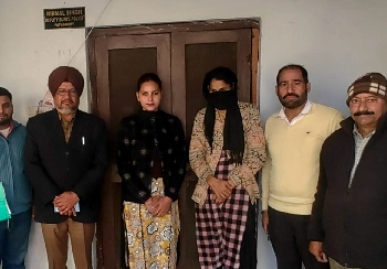 थाने में शादी का विवाद निपटाने के एवज में 20 हजार रुपये रिश्वत लेने वाली महिला विजीलैंस ब्यूरो द्वारा गिरफ्तार 