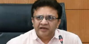 सभी जिला निर्वाचन अधिकारी पोलिंग स्टेशनो के निरीक्षण का कार्य कल तक करें पूरा – मुख्य निर्वाचन अधिकारी अनुराग अग्रवाल