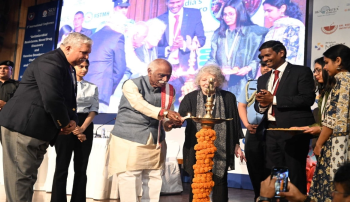 हरियाणा के राज्यपाल श्री बंडारू दत्तात्रेय ने प्रमुख दवा कंपनियों से आहवान् किया