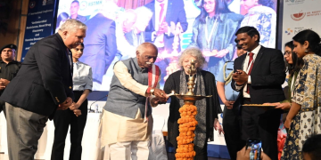 हरियाणा के राज्यपाल श्री बंडारू दत्तात्रेय ने प्रमुख दवा कंपनियों से आहवान् किया