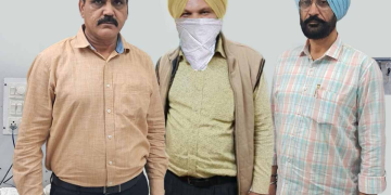 10,000 रुपए रिश्वत मांगने वाला पटवारी का सहायक विजीलैंस ब्यूरो द्वारा गिरफ़्तार