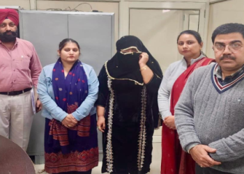 महिला सीनियर सहायक 3000 रुपए की रिश्वत लेती विजीलैंस ब्यूरो द्वारा गिरफ़्तार  