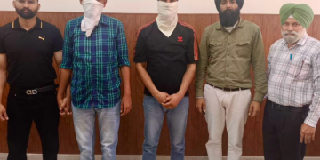 विजीलैंस कर्मचारियों के नाम पर 2,50,000 रुपए रिश्वत लेने वाले दो आम व्यक्ति विजीलैंस ब्यूरो द्वारा गिरफ़्तारचंडीगढ़, 1 अप्रैल, 2024