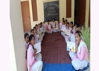 टर्निंग 18 और यू आर द वन स्लोगन से युवाओं को वोटिंग की प्रेरणा दे रहा है भारत निर्वाचन आयोग