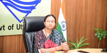 मुख्य निर्वाचन अधिकारी ने कहा कि सभी 11729 पोलिंग स्टेशन पर तैनात होने वाले मतदान कार्मिकों को चिकित्सा सेवा उपलब्ध