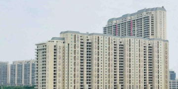 गुरुग्राम की 31 बहुमंजिला सोसायटी में बनाए गए हैं 52 पोलिंग बूथ