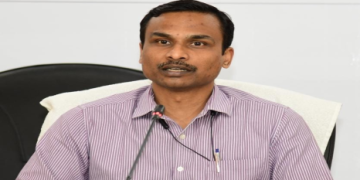 घर-घर जाकर पोस्टल बैलेट के माध्यम से द्वितीय चरण की मतदान प्रक्रिया 11 अप्रैल से 13 अप्रैल 2024 तक पूर्ण करवाई जायेगी