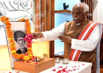 राज्यपाल ने ज्योतिबा फुले जयंती पर श्रद्धांजलि अर्पित की