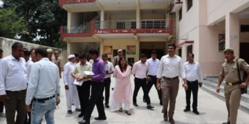 Saharanpur News : जिलाधिकारी ने किया कलेक्ट्रेट परिसर का निरीक्षण, पत्रावलियों के बेहतर रख-रखाव के निर्देश, आपदा कन्ट्रोल रूम 24 घण्टे रहेगा सक्रिय 