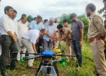 30 हेक्टेयर जंगल में ड्रोन के माध्यम से विभिन्न प्रकार के बीजों का छिड़काव