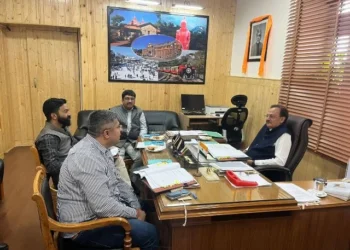 उद्योग मंत्री ने की एचपीजीआईसी की बैठक