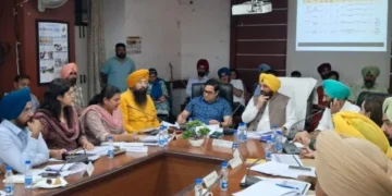 जेई निलंबित, निजी कंपनी का कर्मी बर्खास्त, कईयों को कारण बताओ नोटिस