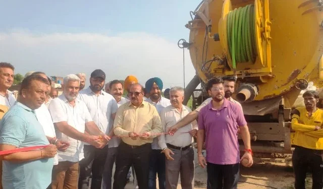 पठानकोट सिटी में की जाएगी सीवरेज की सफाई - मंत्री