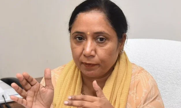 पिछड़ी श्रेणियों व आर्थिक रूप से कमजोर वर्गों के लिए पैसा जारी