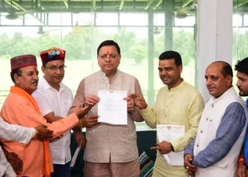 पुरोला के प्रतिनिधिमंडल ने की सीएम धामी से मुलाकात