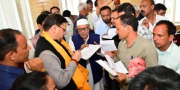 सीएम ने किया मुख्यमंत्री कैंप, सुनी लोगों की समस्याएं