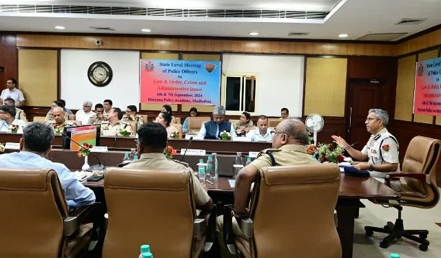 अपराध नियंत्रण को लेकर अफसरों की हाईलेवल मीटिंग आयोजित