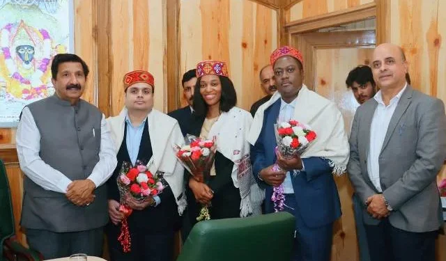 उप-मुख्यमंत्री से मिले न्यू डेवलपमेंट बैंक के प्रतिनिधि