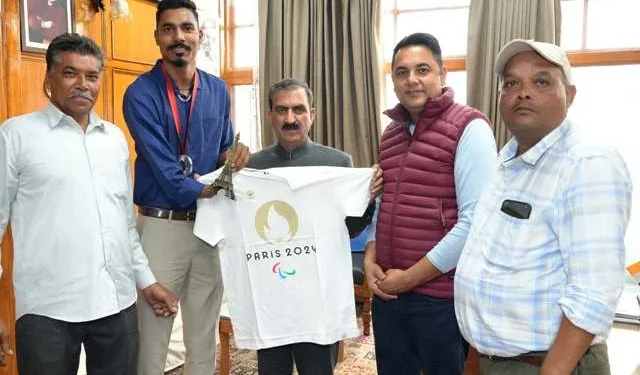 ओलंपिक पदक विजेता निषाद कुमार ने सीएम से की भेंट