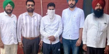 नहरी पटवारी रिश्वत लेते काबू