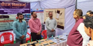 पीएम मोदी भी एक शिल्पी हैं जो देश के नवनिर्माण में प्रयासरत - जोशी