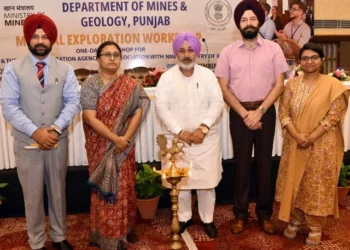बहुमूल्य खनिज की खोज में जुटा पंजाब