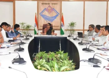 मातृ मृत्यु दर में सुधार के लिए सीएस ने दिए निर्देश