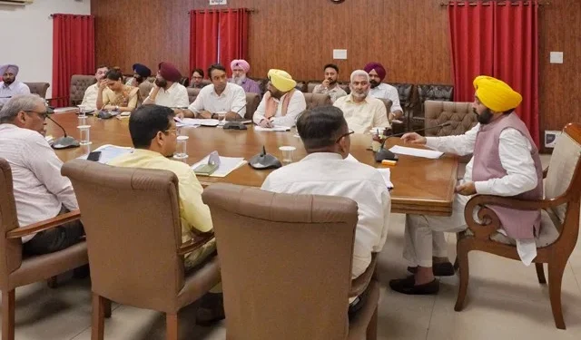 मोहाली के इंटरनेशनल एयरपोर्ट पर लगेगी शहीद भगत सिंह की प्रतिमा