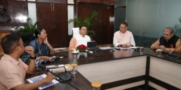 राज्य में प्राकृतिक खेती को दिया जाए बढ़ावा - धामी