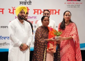 सांकेतिक भाषा को उचित प्राथमिकता देगी सरकार - मंत्री