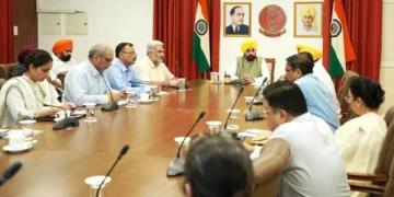 सीएम ने अस्पताल से छुट्टी मिलते ही की अहम बैठक