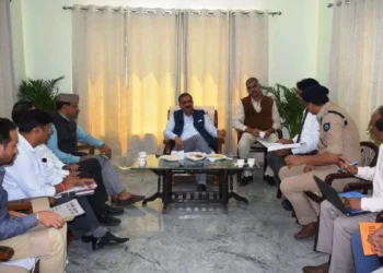 सीएम ने देहरा निर्वाचन क्षेत्र के विकास में तेजी लाने के दिए निर्देश