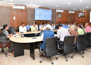 सीएस ने पूंजी निवेश के मुद्दे पर की विशेष बैठक